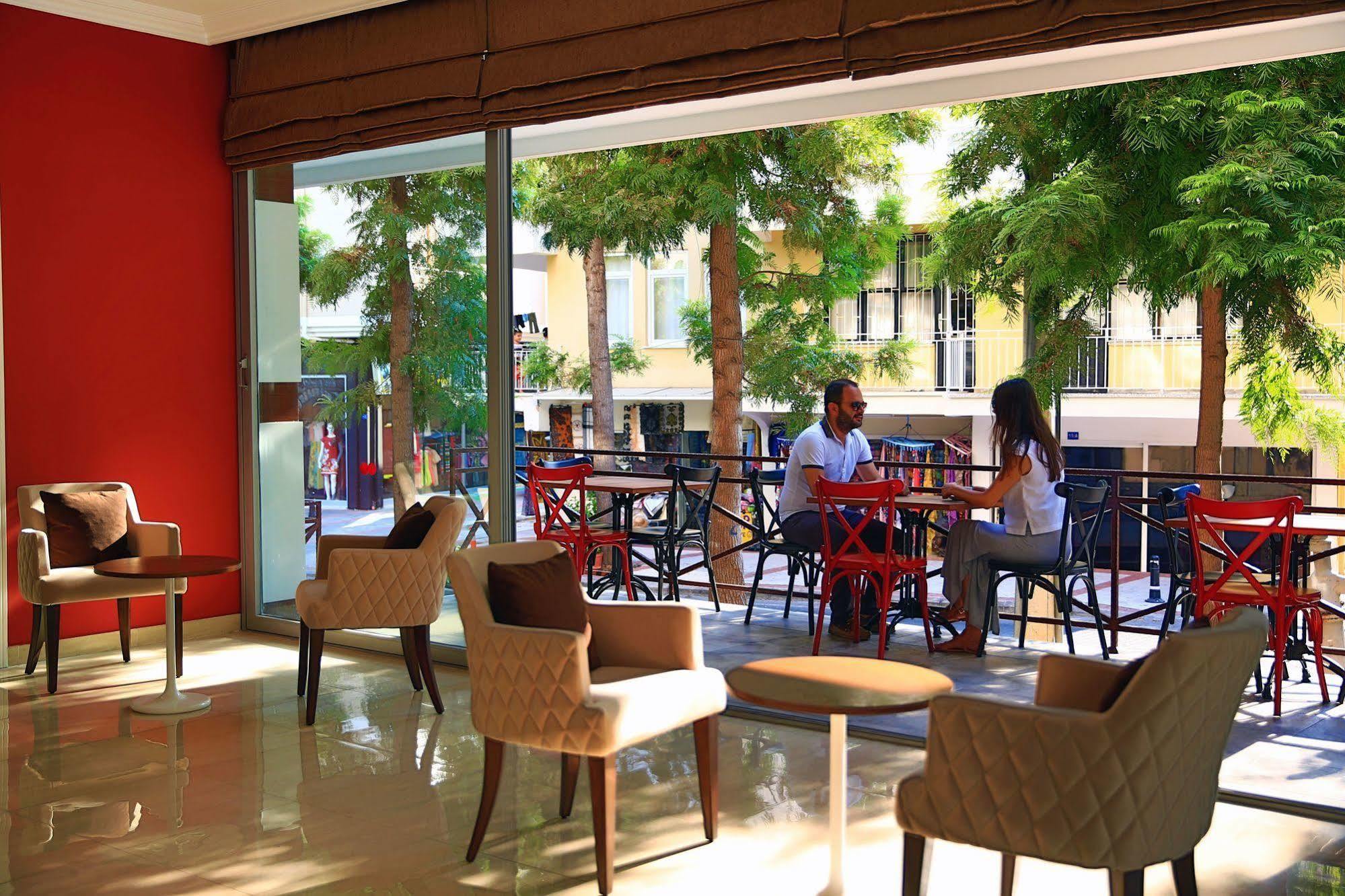 אלאניה Perle Apart Hotel מראה חיצוני תמונה